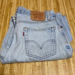 Vintage 550 Levi’s jeans 30x32 stone washed